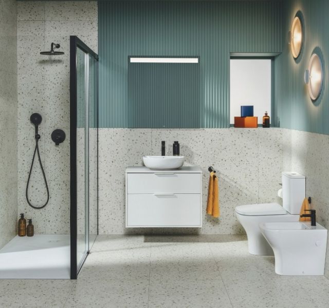 Колекция OPTICA