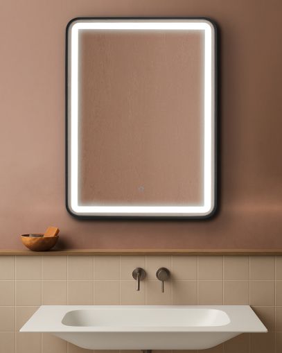 AURA SQ  правоъгълно огледало 60х80 см с осветелние и ЧЕРЕН МАТ рамка