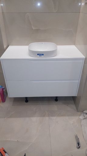 VEGAS  Mебел за баня с плот и чекмеджета