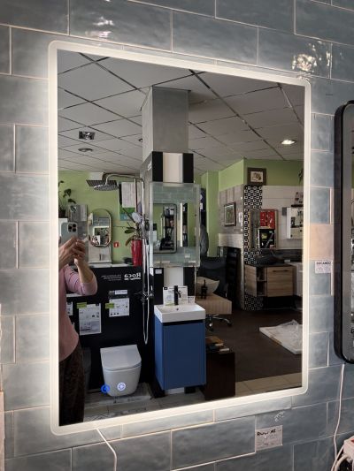 ALICANTE S правоъгълно огледало 60х70см /хоризонтално и вертикално/ с лед осветление и сензор за плака срещу изпотяване