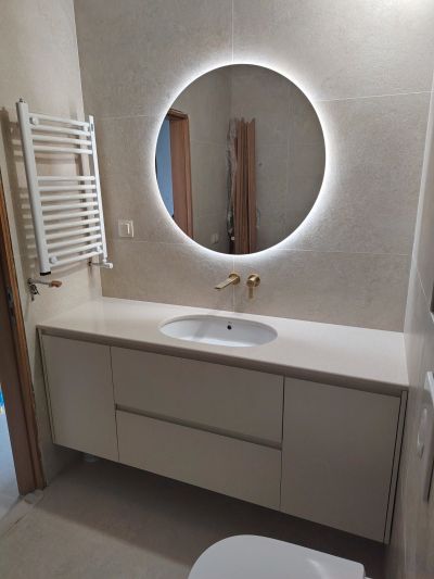 ALORA Mебел за баня с плот, чекмеджета и вратички