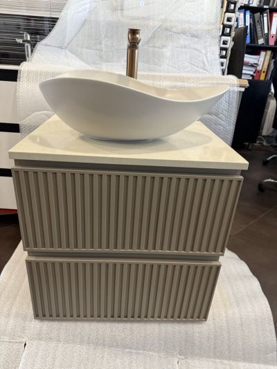 NOA Mебел за баня с плот и чекмеджета