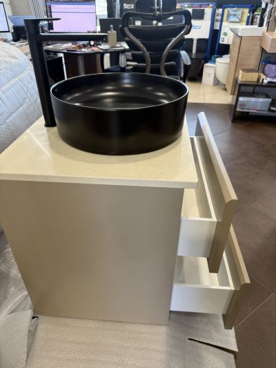 NOA Mебел за баня с плот и чекмеджета